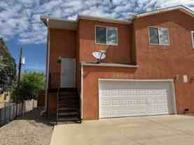1911 Girard Blvd Ne - Photo 1 of 1