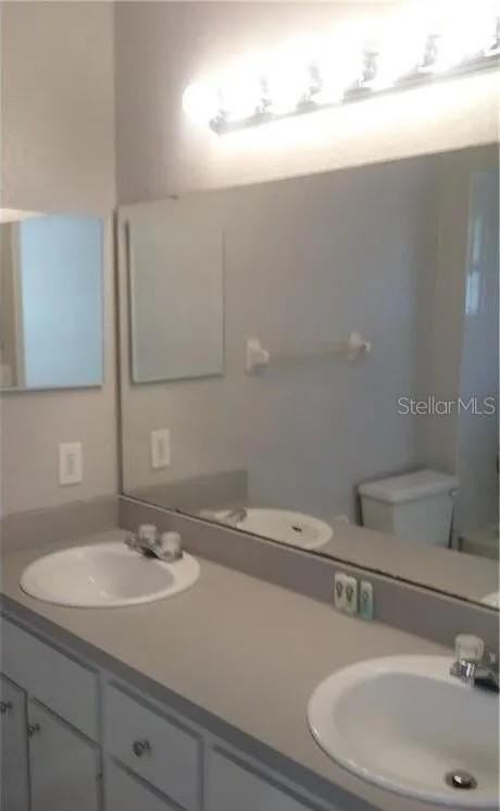 14070 Sw 17th Pl - Photo 5 of 18