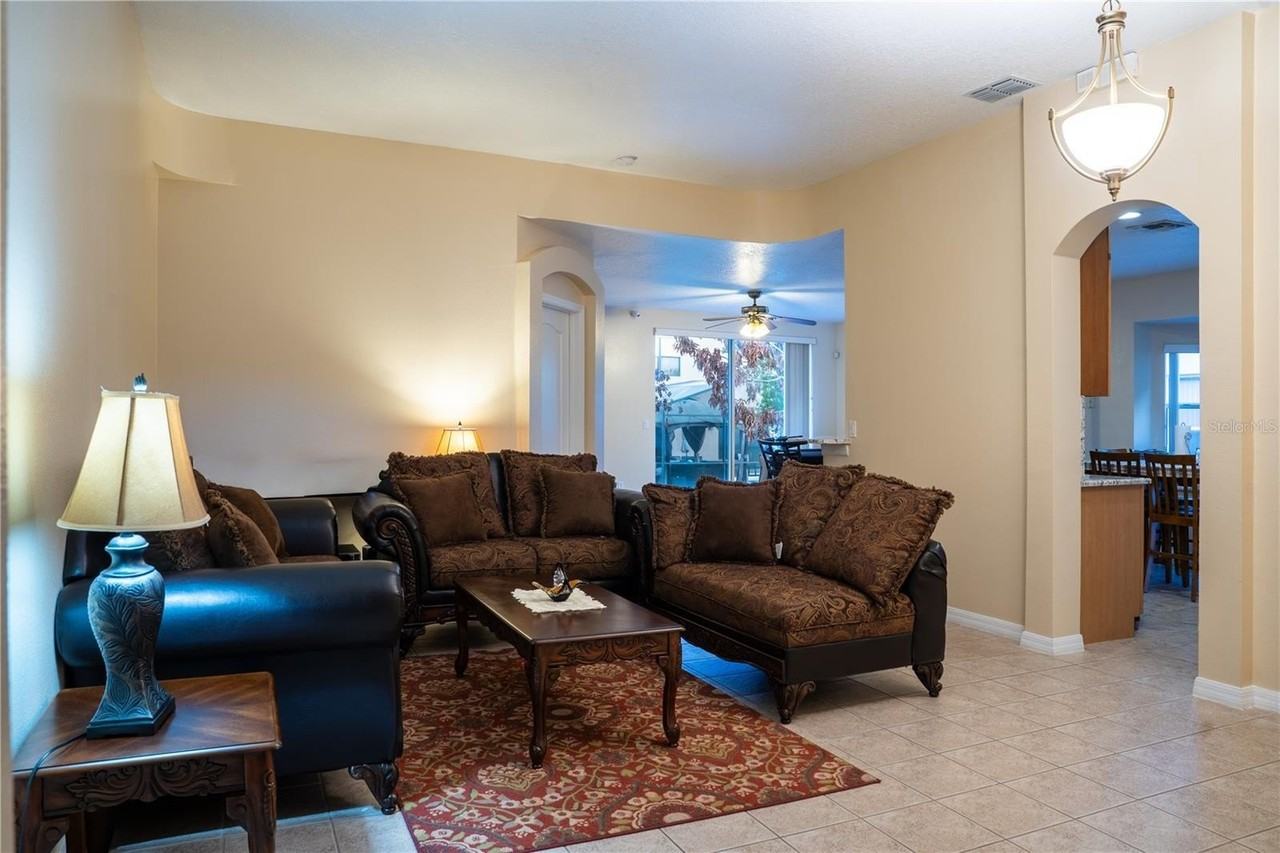 2955 Marbella Dr - Photo 5 of 22