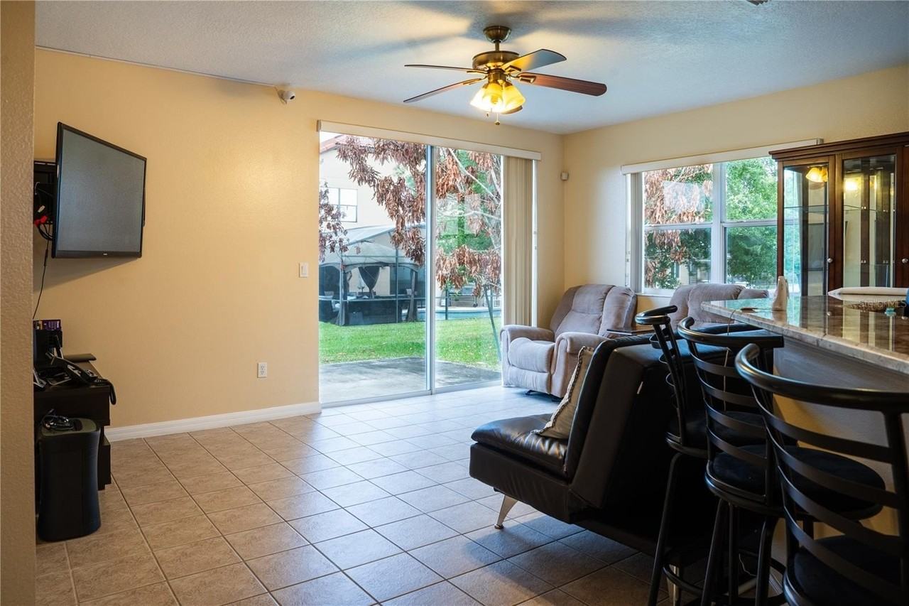 2955 Marbella Dr - Photo 7 of 22