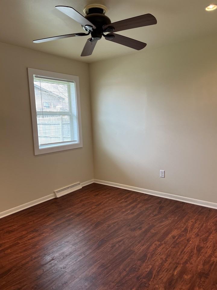 274 S Beck Rd #1 - Photo 4 of 14