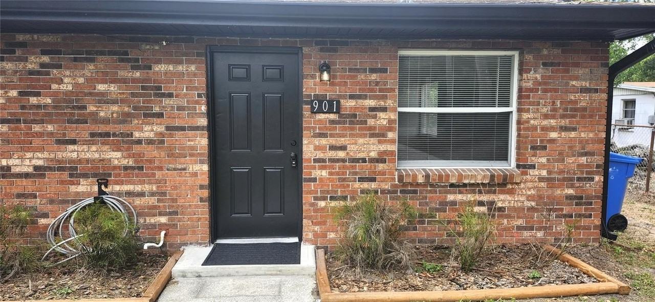 901 S Taylor Rd - Photo 3 of 14