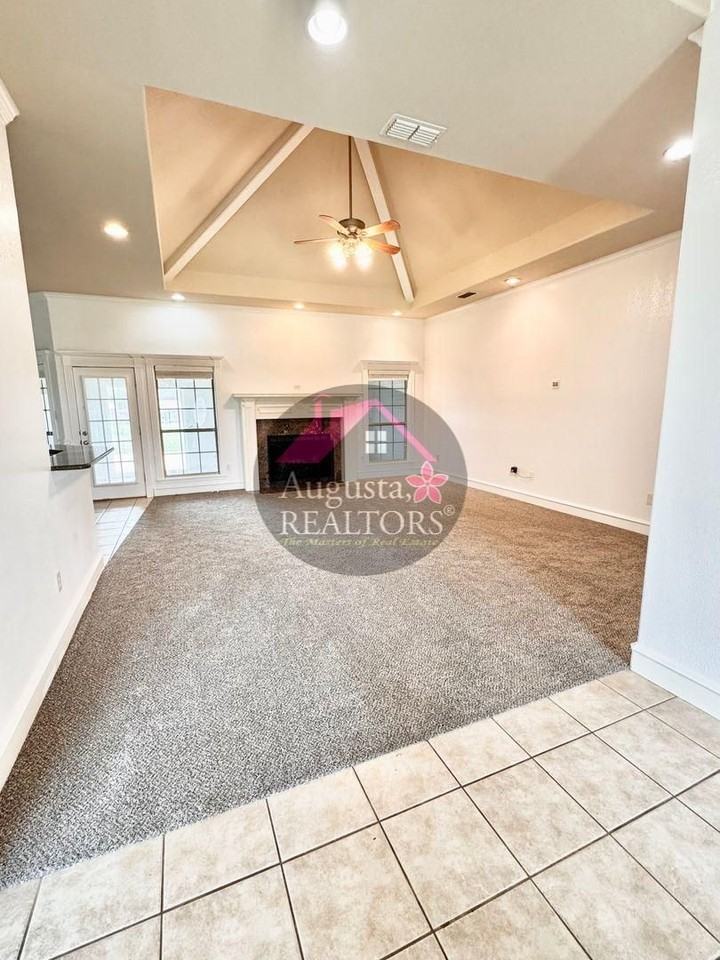 158 Codybug Rd - Photo 2 of 21