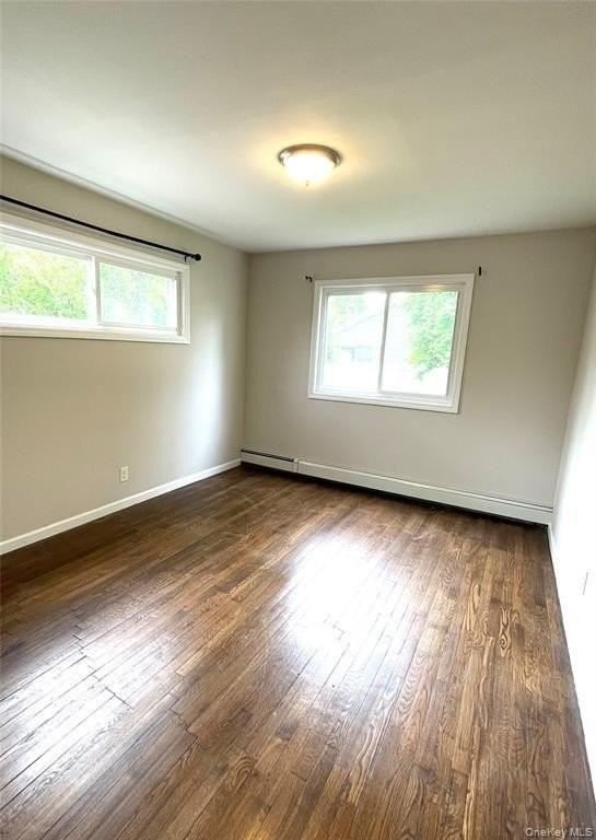 47 Kingston Ave - Photo 4 of 5