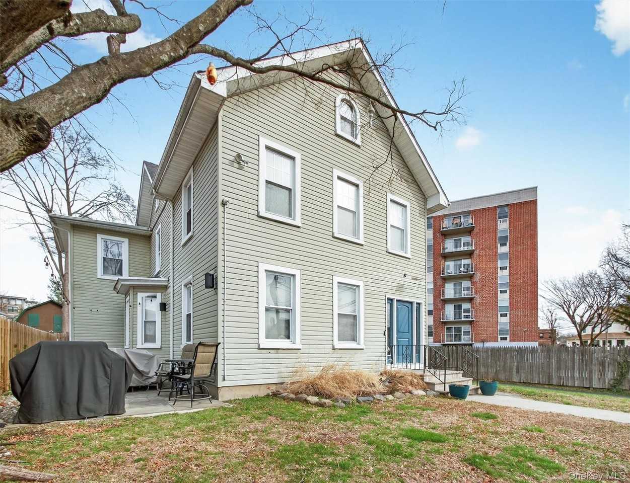 24 E Park Pl #1 - Photo 2 of 16