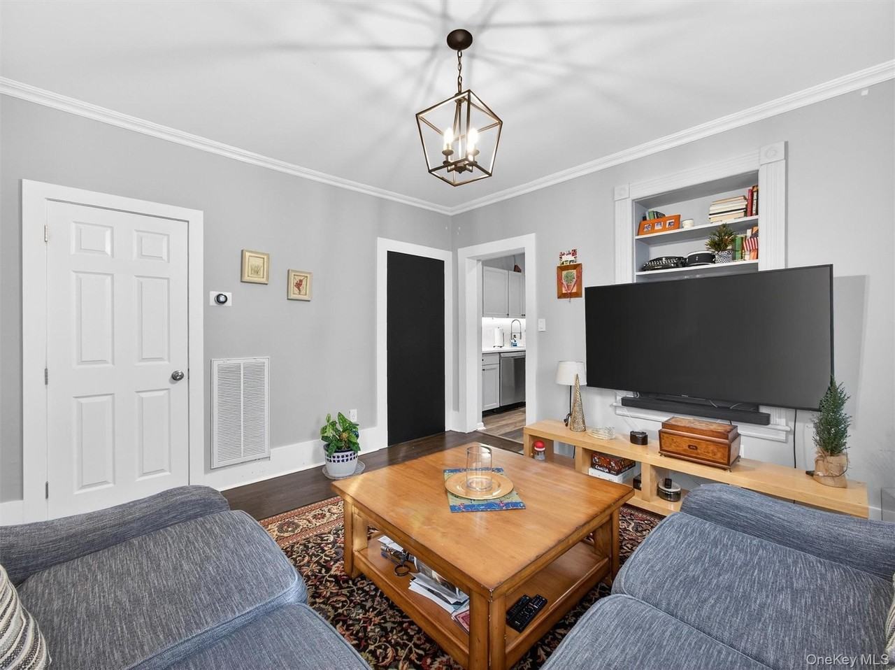 24 E Park Pl #1 - Photo 6 of 16