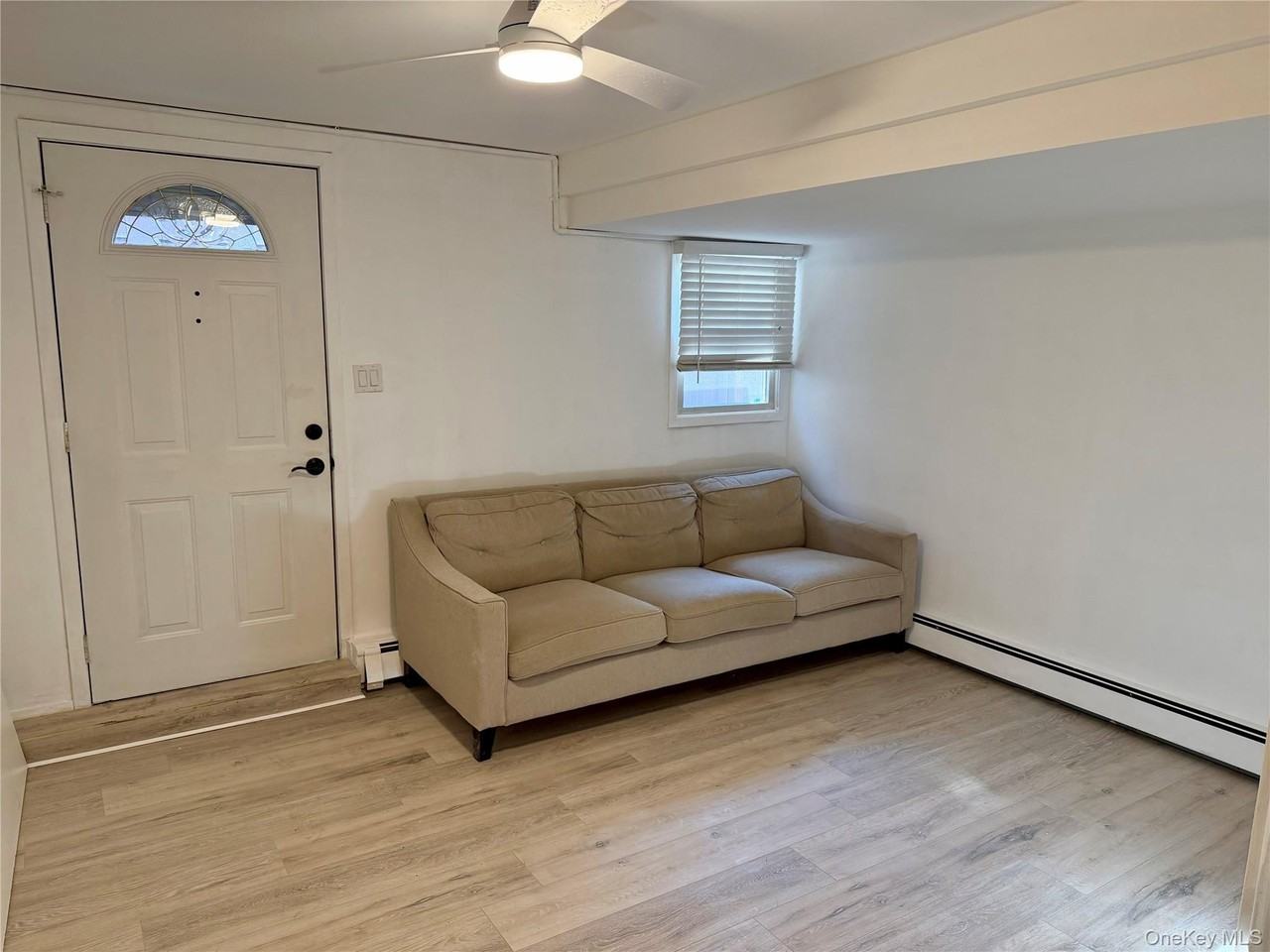 509 8th Ave - Photo 2 of 8