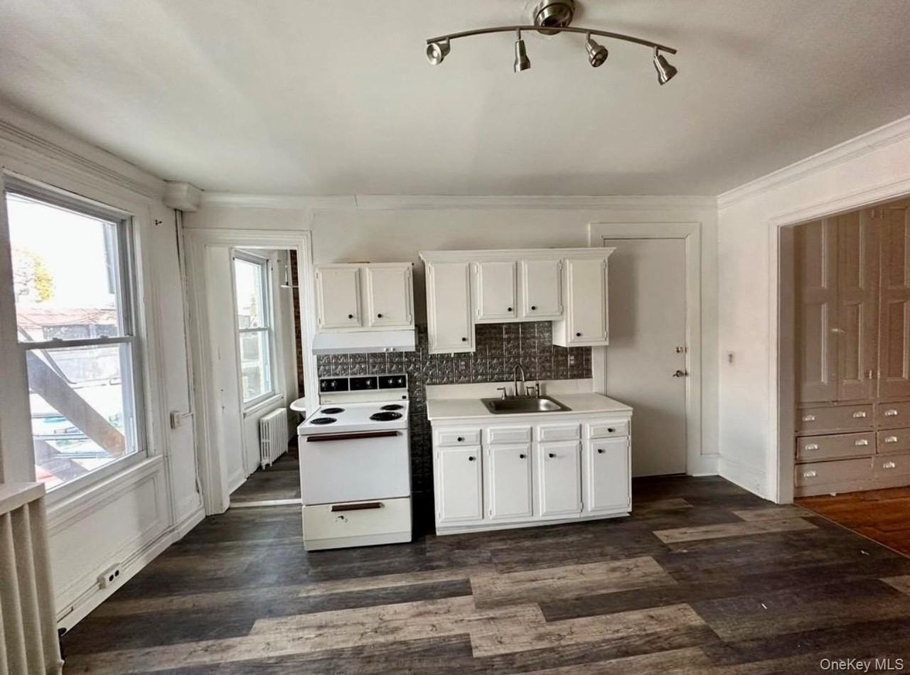 118A Main St #1 - Photo 6 of 21