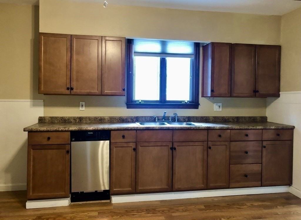 55 Brown St #2 - Photo 6 of 20