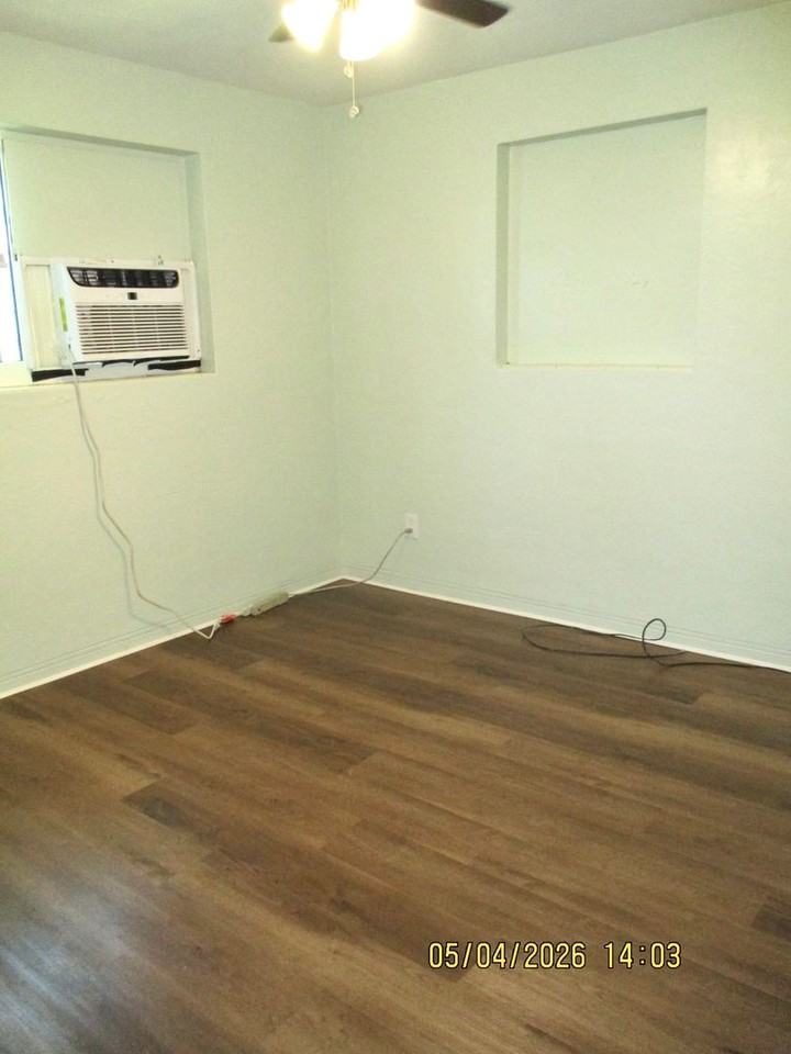 802 Lewis Dr - Photo 6 of 11