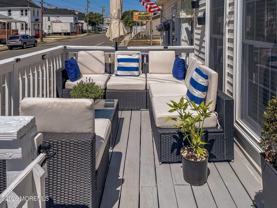 32 Franklin Ave - Photo 1 of 1