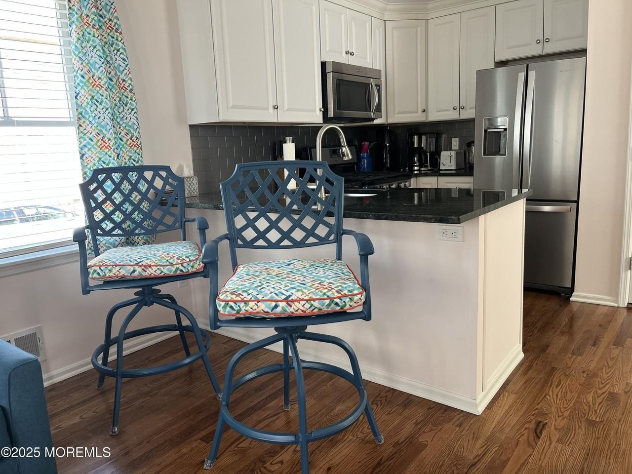 100 Ocean Park Ave #1 - Photo 4 of 13
