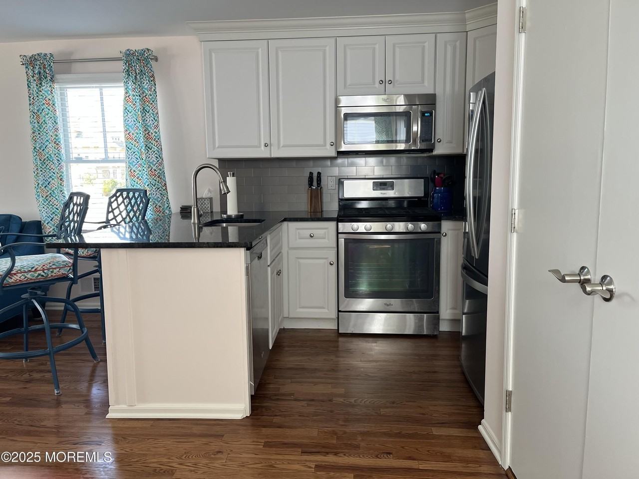 100 Ocean Park Ave #1 - Photo 5 of 13