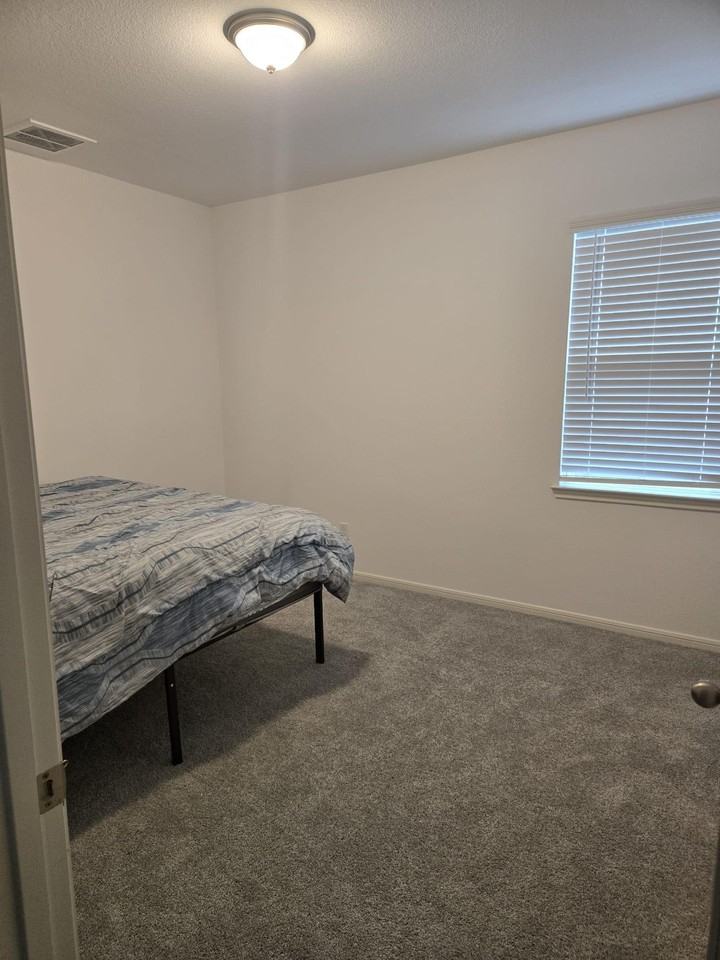 Sterling Oak Dr - Photo 5 of 5
