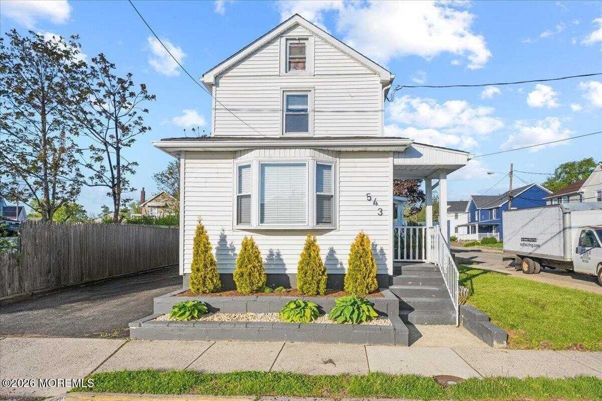 543 Springdale Ave - Photo 2 of 37