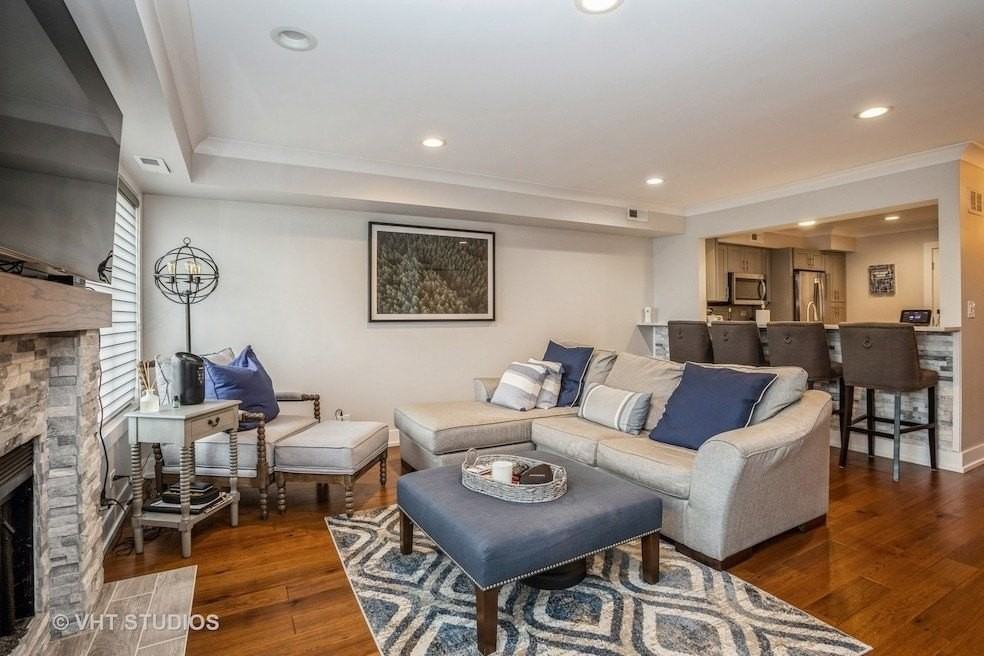 546 E Windgate Ct - Photo 4 of 15
