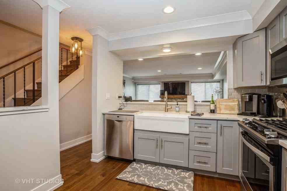 546 E Windgate Ct - Photo 6 of 15