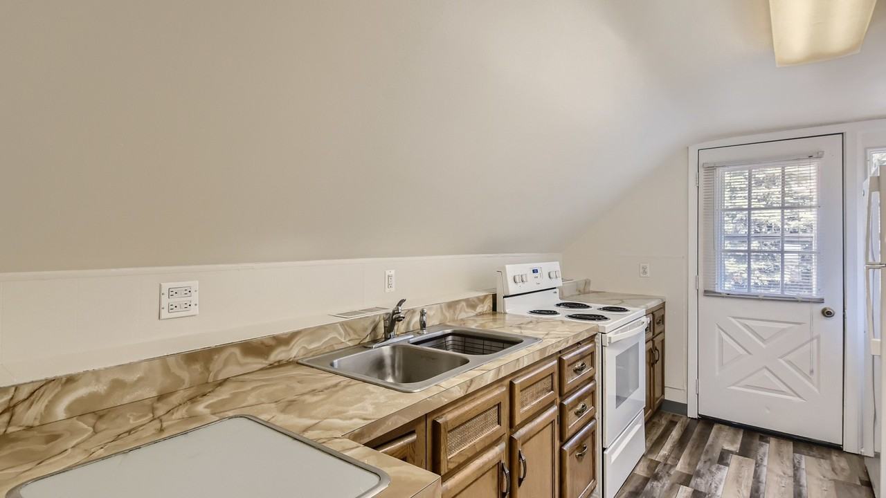 512 Porter St #2 - Photo 4 of 19
