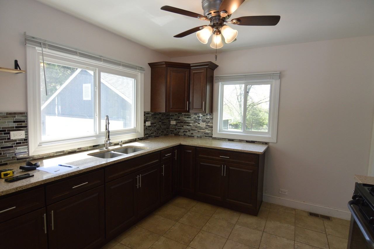 211 W State Rd - Photo 2 of 17