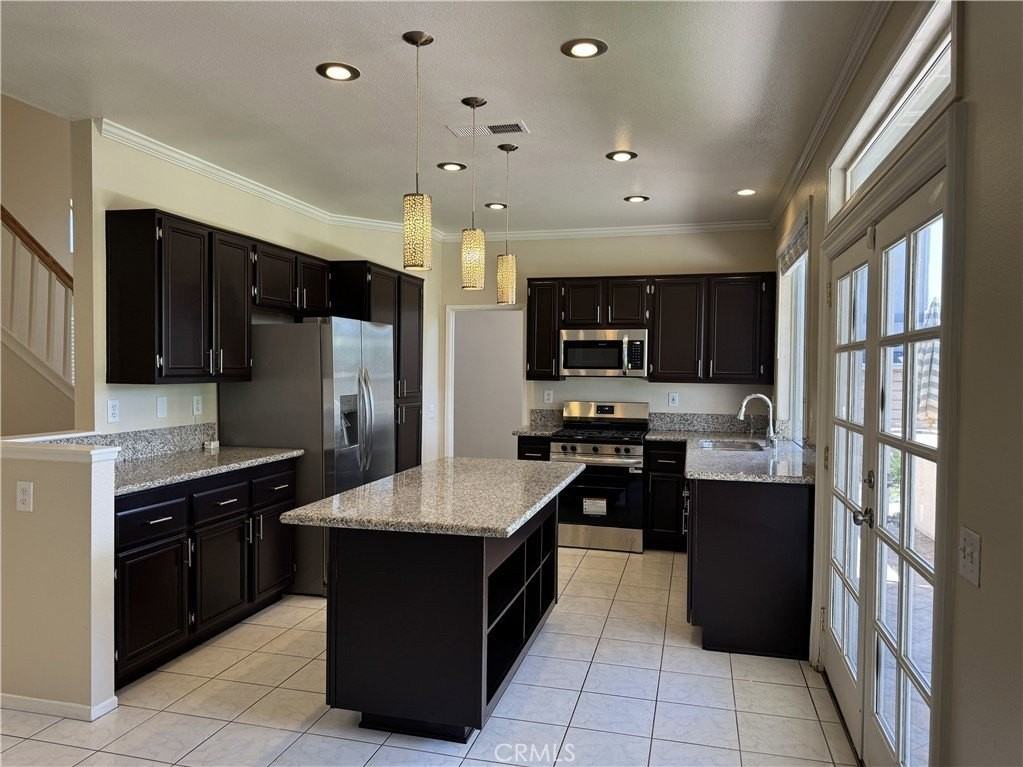 11927 Stegmeir Dr - Photo 3 of 21