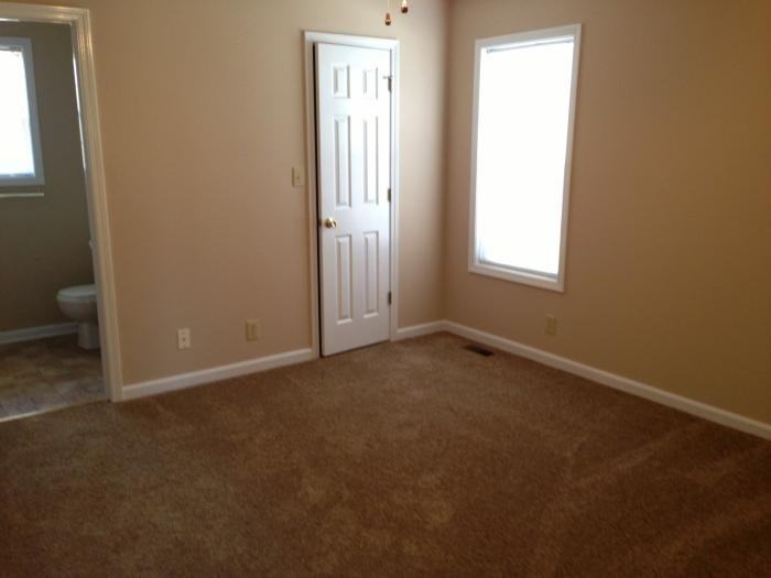 3291 N Senseney Cir - Photo 3 of 7