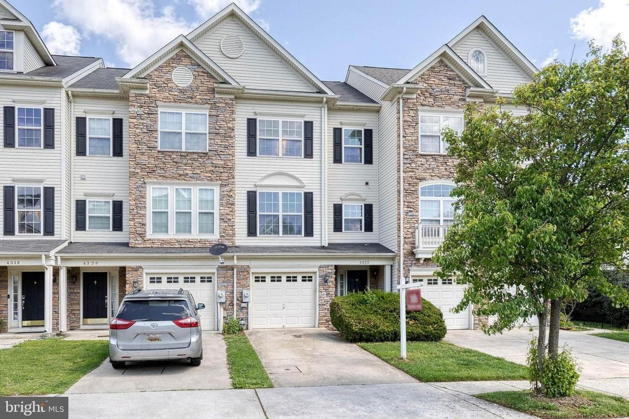 4322 Vintage Ivy Ln