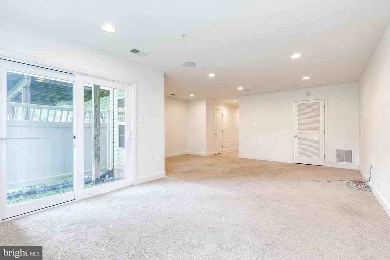 4322 Vintage Ivy Ln - Photo 5 of 26