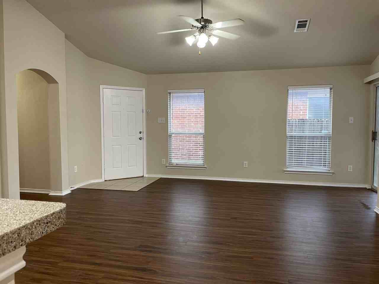 6413 Claire Dr - Photo 2 of 22