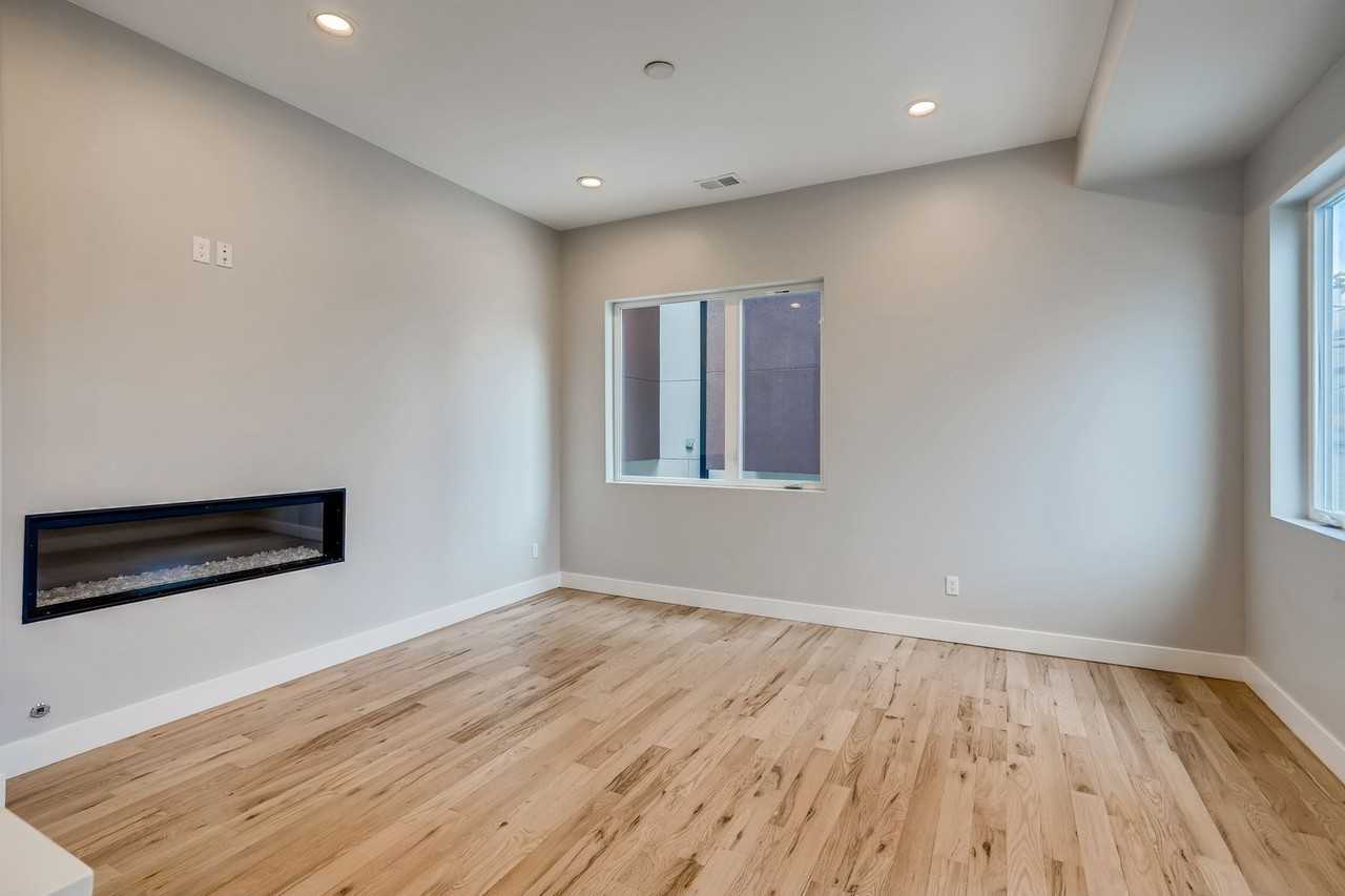1250 N Quitman St #5 - Photo 4 of 16