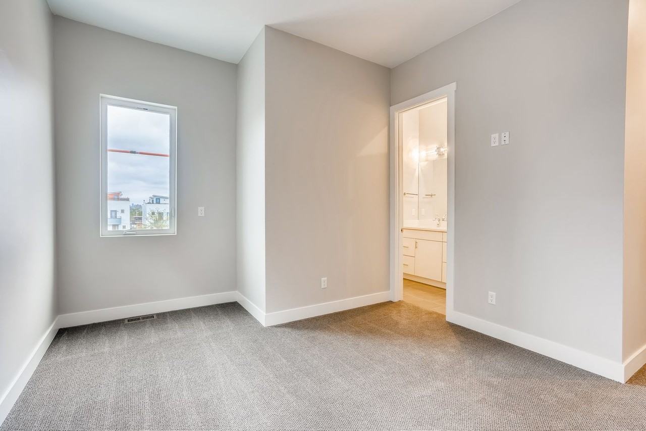 1250 N Quitman St #5 - Photo 5 of 16