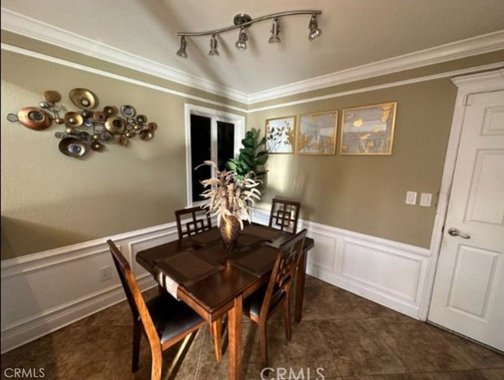 48 Jeanette Way - Photo 4 of 14