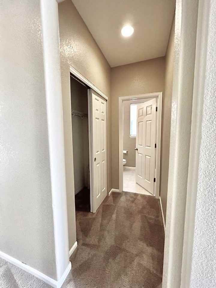 8165 Kettle Drum St - Photo 7 of 47