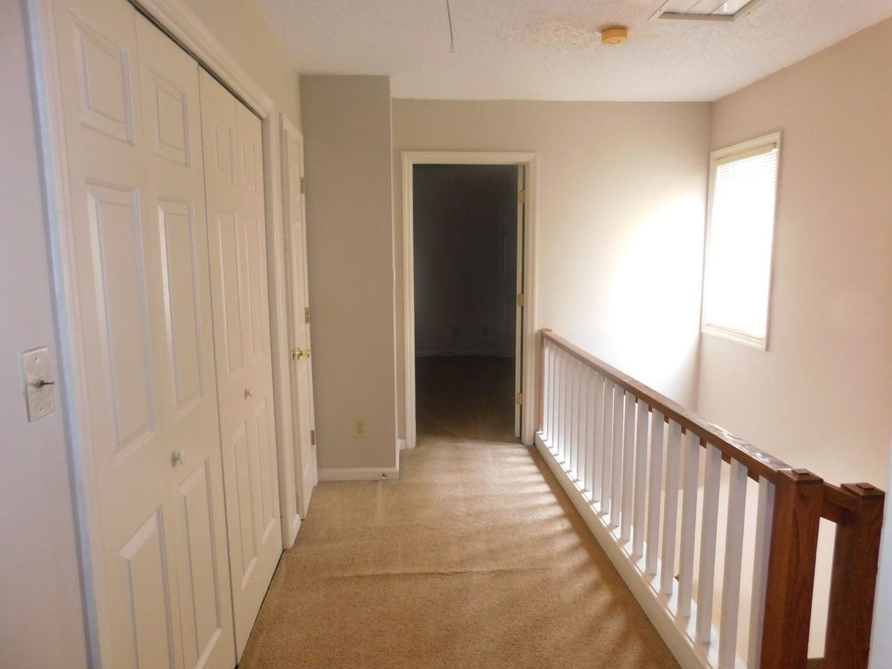 1802 Sherbrooke Cir - Photo 7 of 9