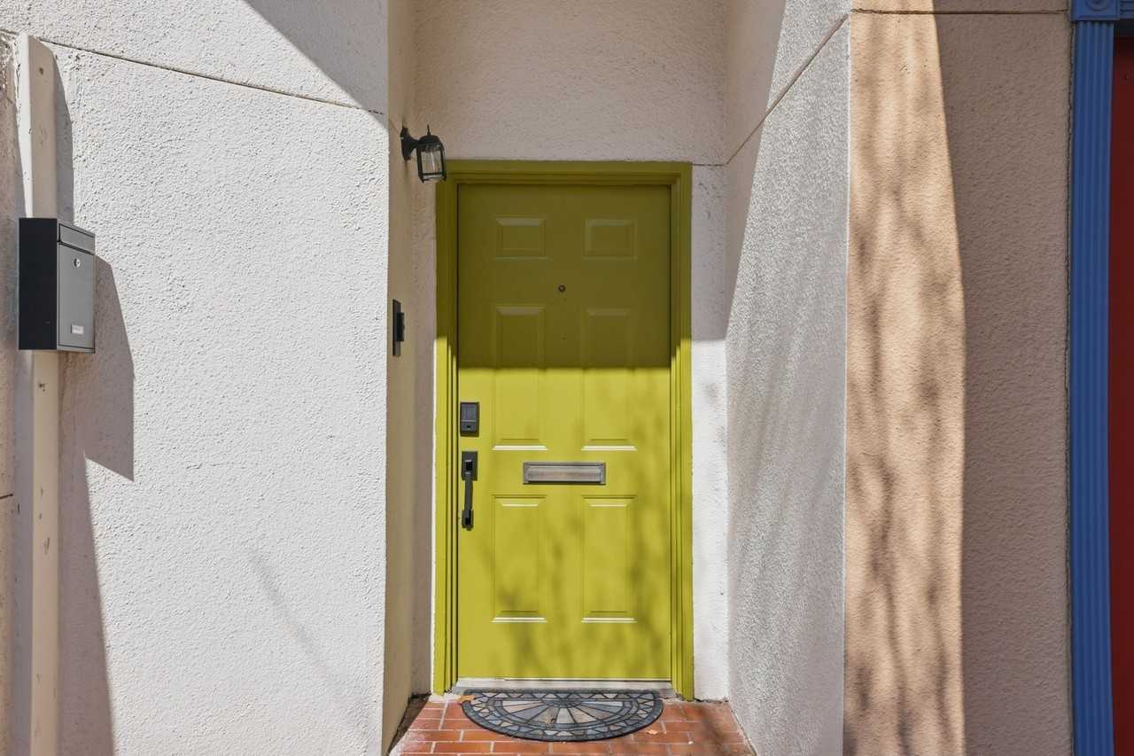 3516 Bellaire Boulevard - Photo 4 of 63