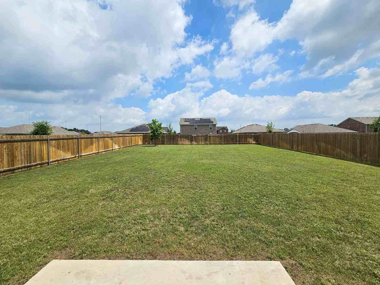 3616 Chestnut Oak Dr - Photo 4 of 34