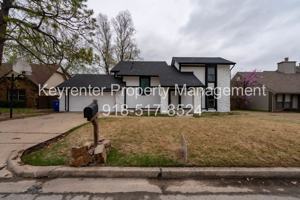 featured image of 2608 W Fort Worth Pl