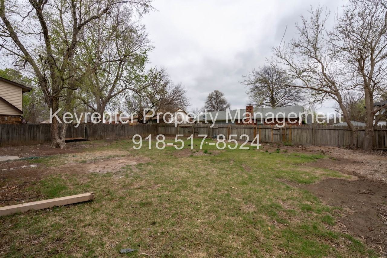 2608 W Fort Worth Pl - Photo 5 of 28
