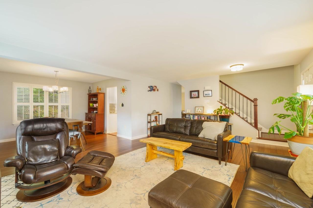 6224 Capella Ave - Photo 4 of 28