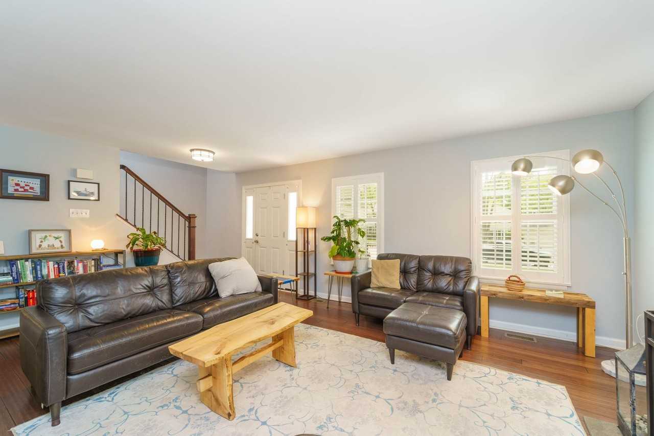 6224 Capella Ave - Photo 5 of 28
