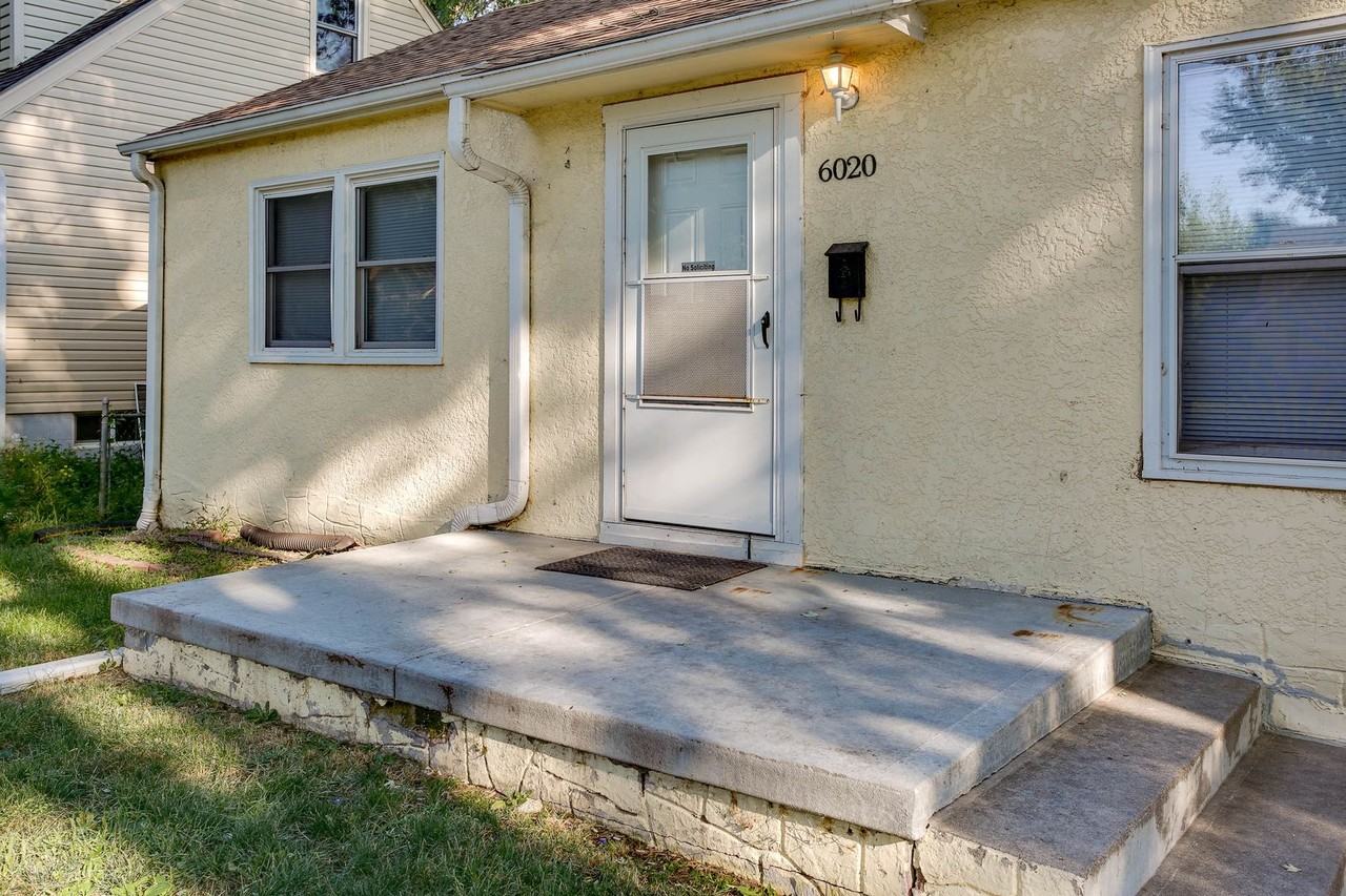 6020 Franklin St - Photo 2 of 26