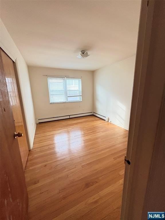 504 Summit Ave - Photo 4 of 19
