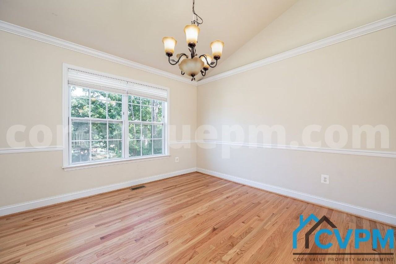 4417 Poplar Ave - Photo 3 of 27