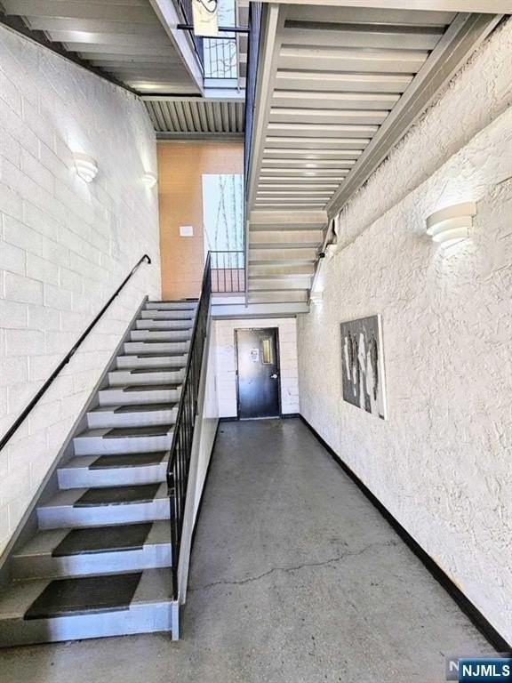 308310 Passaic Ave - Photo 4 of 16