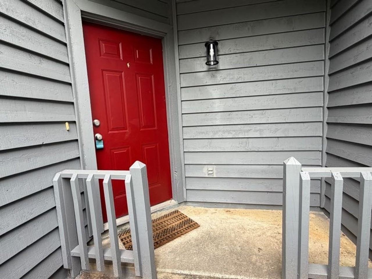 3148 Village West Dr - Photo 2 of 30