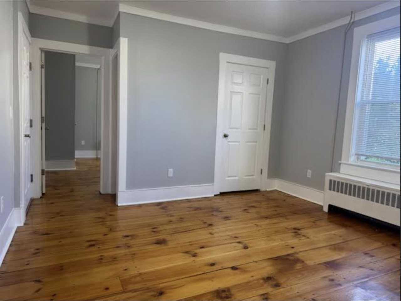 25 Elm St #A - Photo 4 of 8