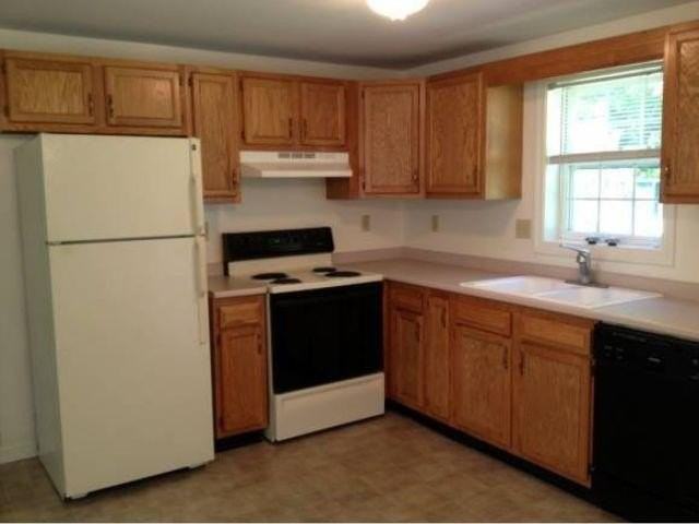 50 Pine Hill Rd #A - Photo 3 of 14