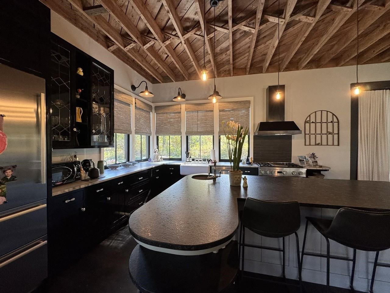 57 Taconic Rd - Photo 6 of 50