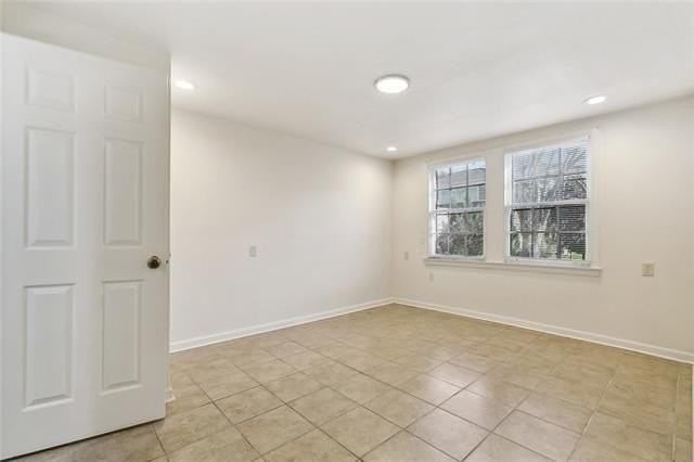 8127 Belfast St - Photo 3 of 5
