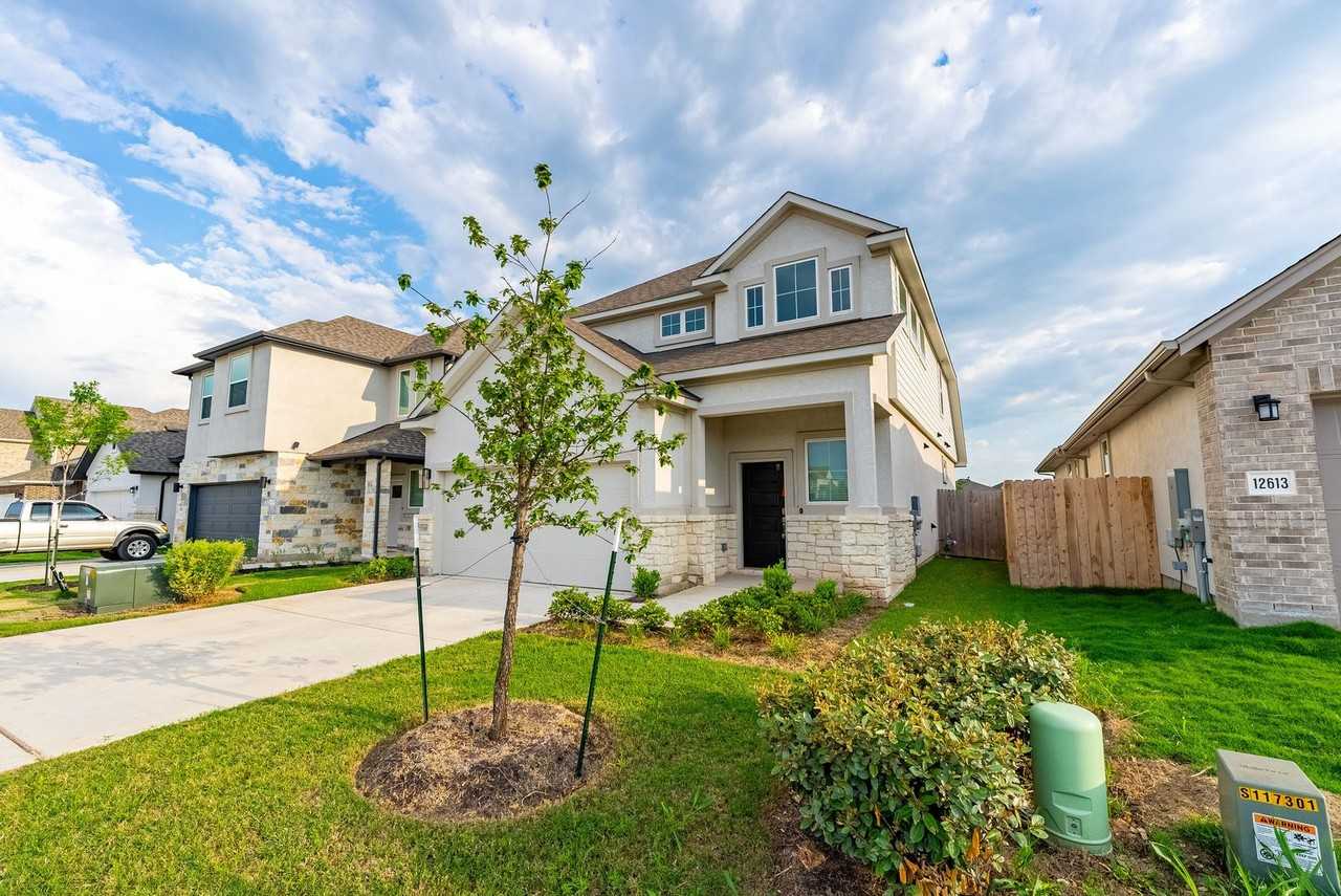 12617 Sea Gull Way - Photo 2 of 28