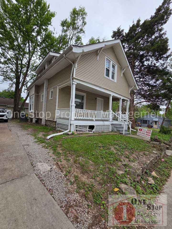 5901 Lexington Ave - Photo 2 of 27